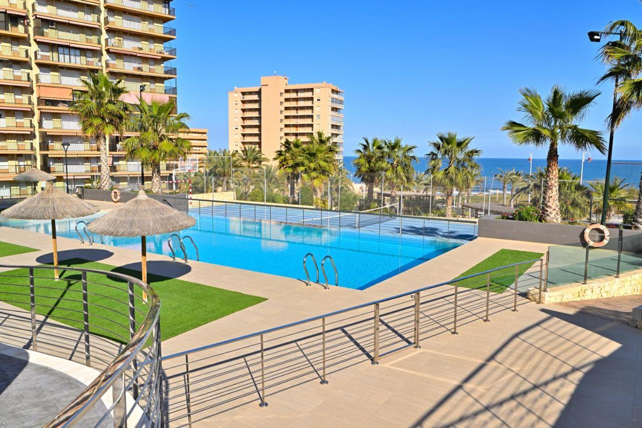 شقة Myflats Luxury Sea Coast آريناليس ديل سول المظهر الخارجي الصورة